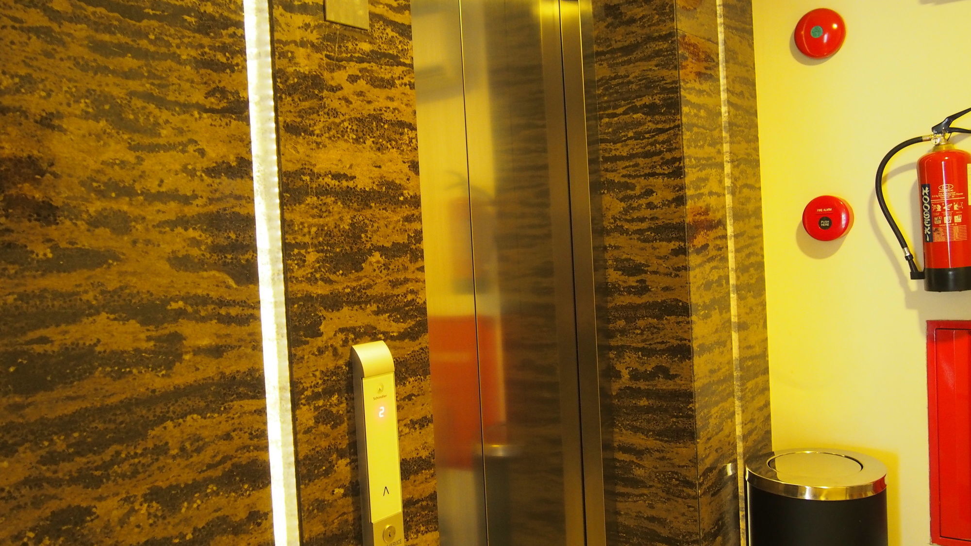 G7 Hotel Jakarta Exterior photo